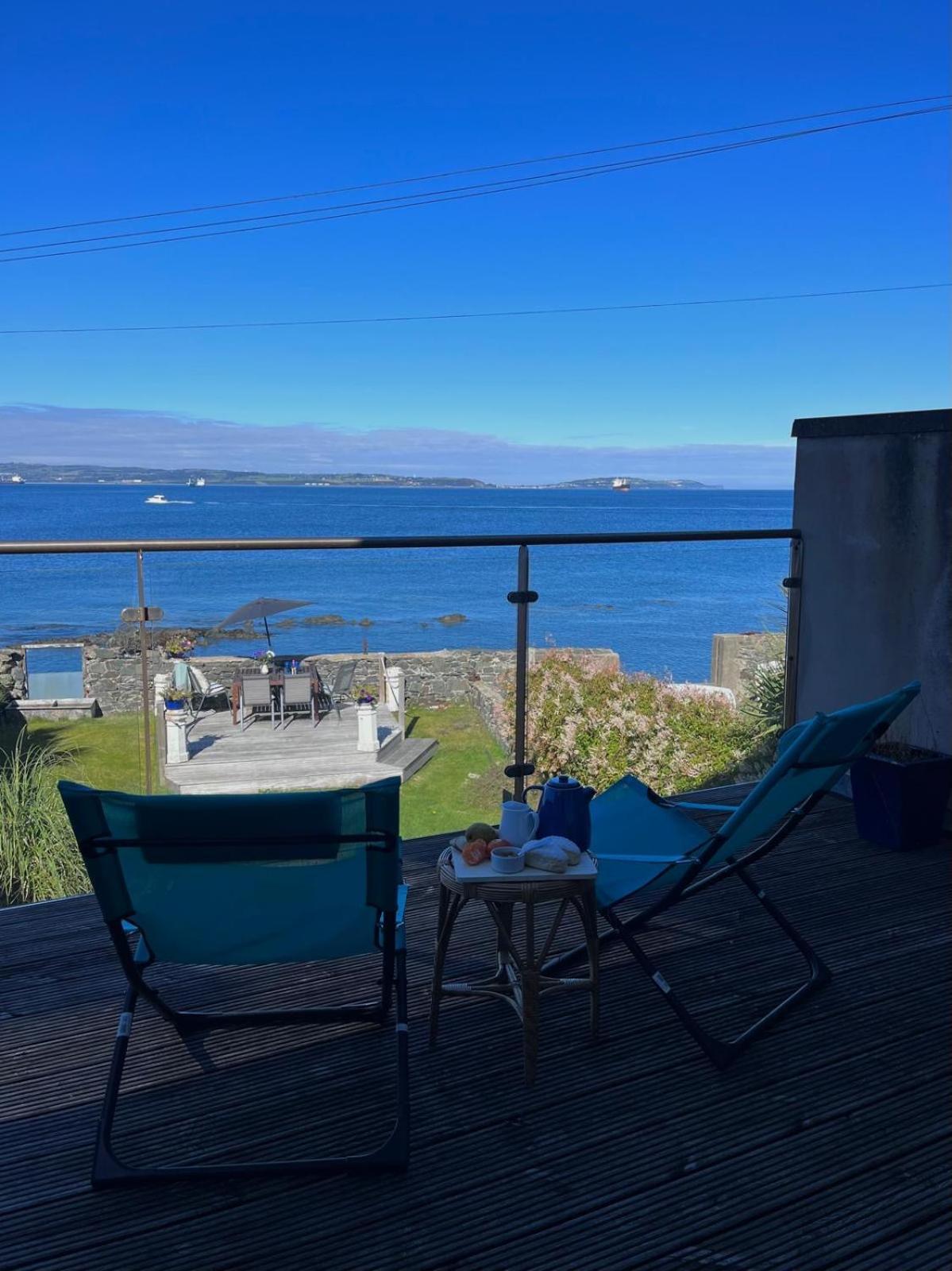 Splash Cottage Beach House With Sea Lapping Garden Bangor Eksteriør billede