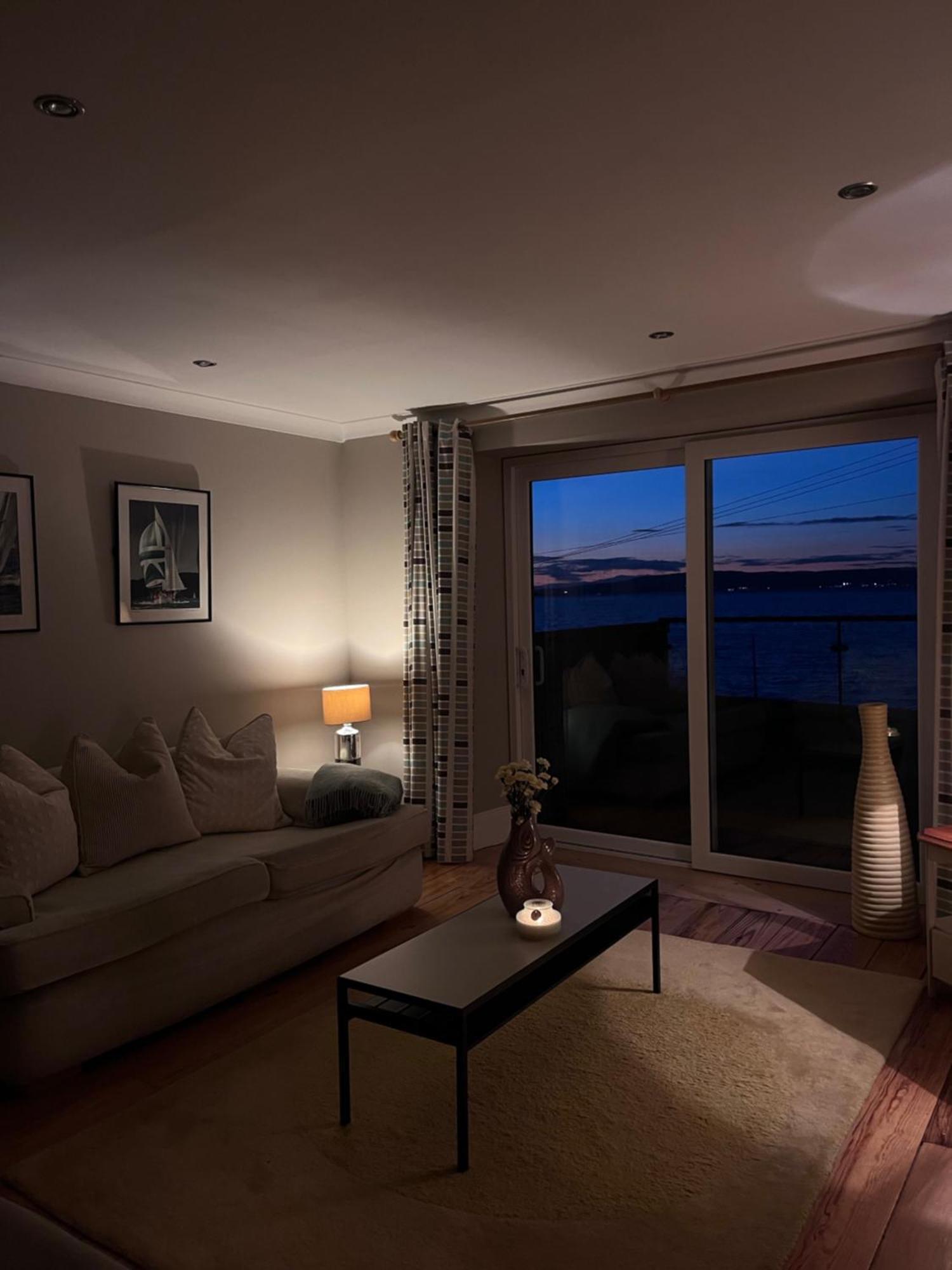 Splash Cottage Beach House With Sea Lapping Garden Bangor Eksteriør billede